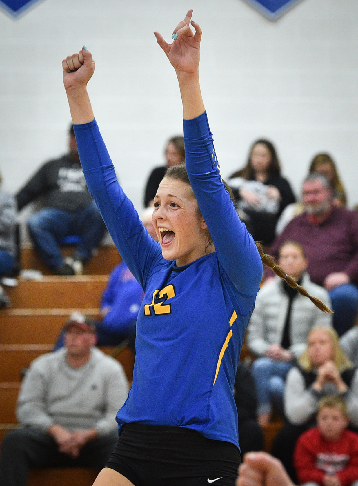 110519-qct-spt-wilton-vball-039a.jpg